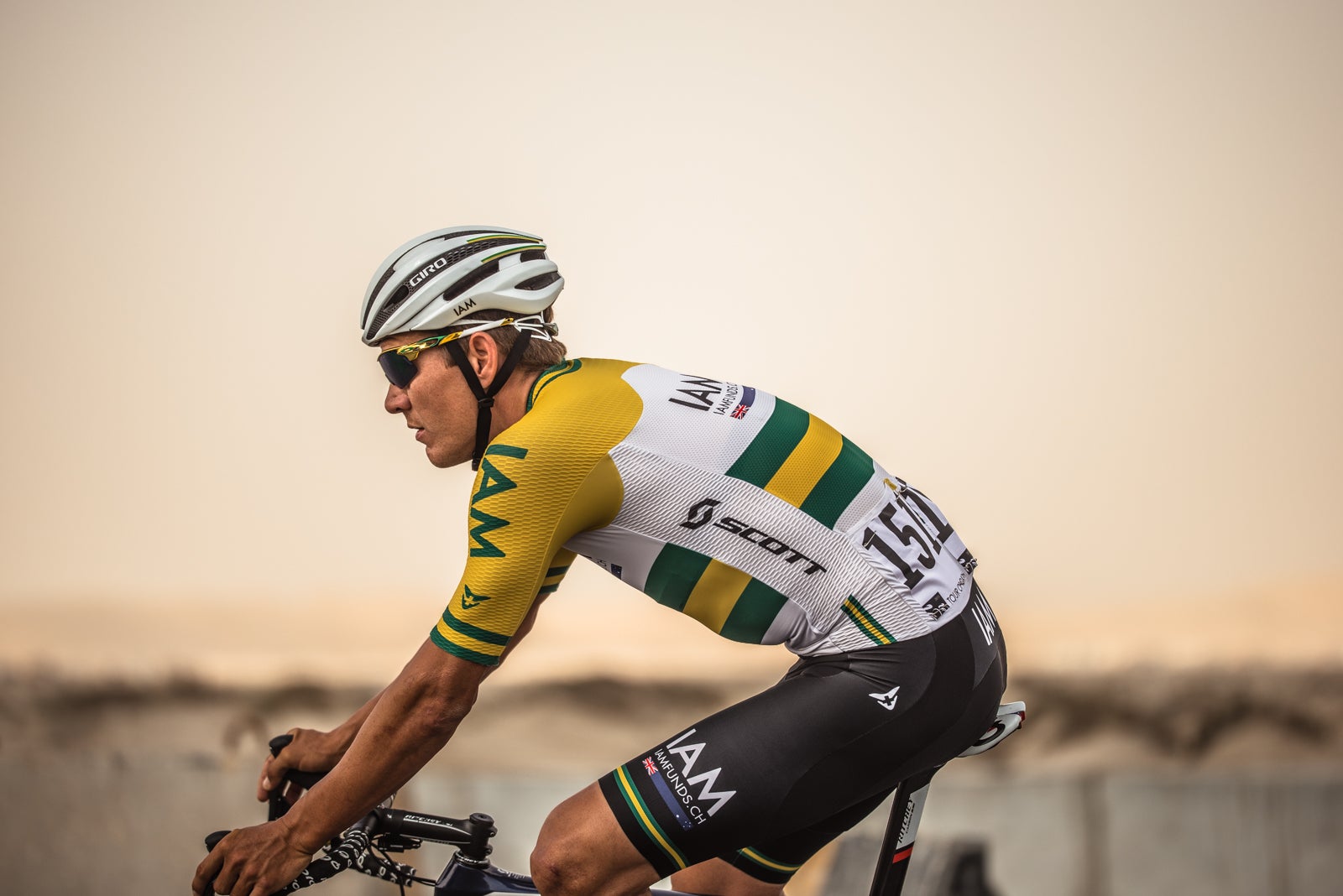 Image: http://pelotonmagazine.com/wp-content/uploads/2015/02/ZUPER-0289.jpg