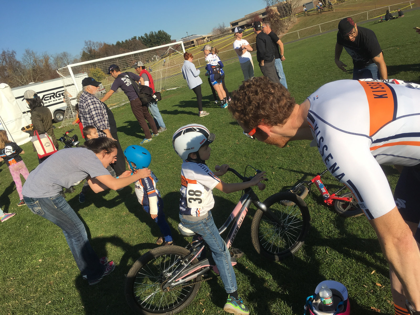 Image: https://photos.smugmug.com/Sports/Super-Cross-Cup-2016/i-FJPxtRN/0/e6746053/X3/Family%20KCC%202-X3.jpg