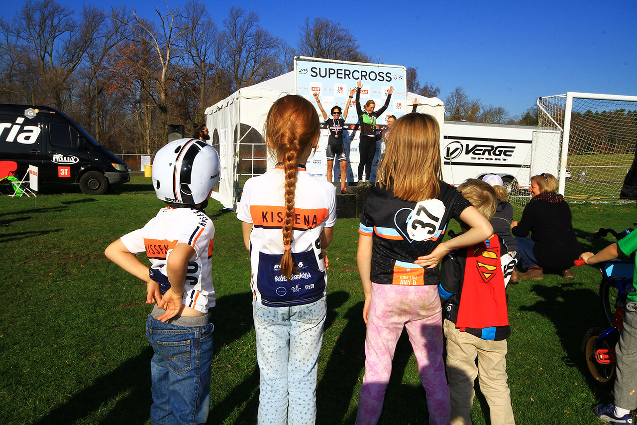 Image: https://photos.smugmug.com/Sports/Super-Cross-Cup-2016/i-gP3GF8V/0/2b933541/X2/IMG_0427-X2.jpg