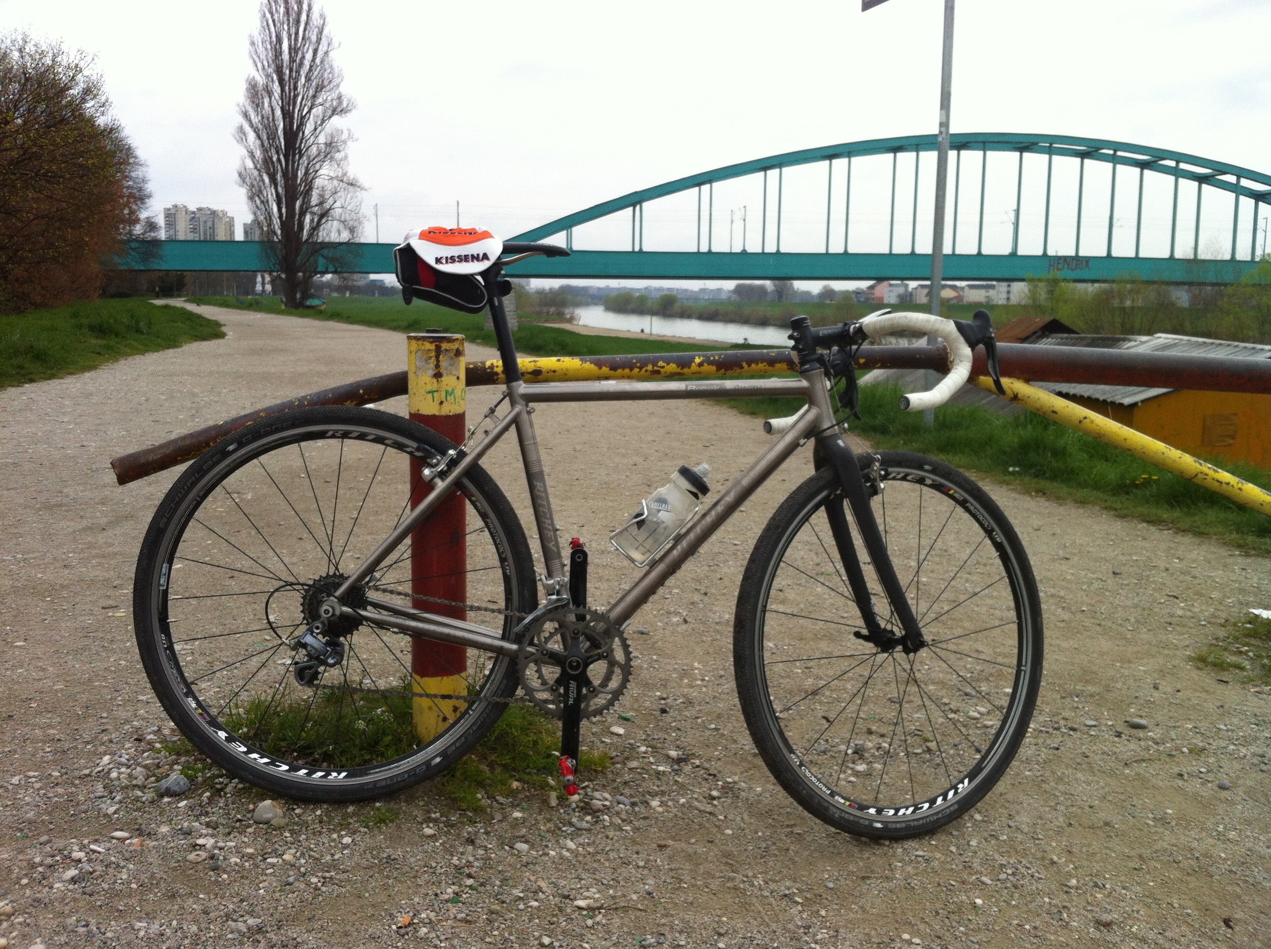 Image: https://us.v-cdn.net/5019667/uploads/editor/t1/aiad8jd46u71.jpg