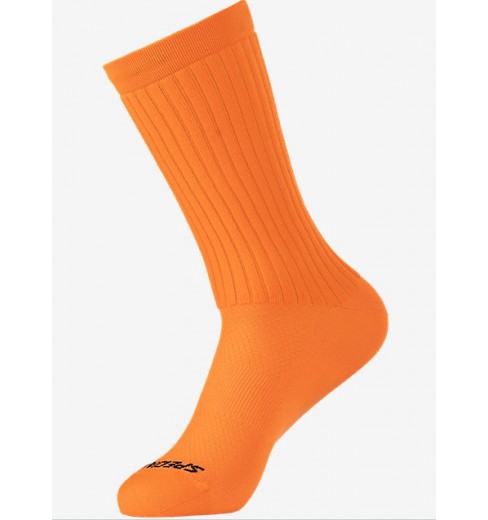 Image: https://www.cyclesetsports.com/60900-large_default/specialized-hydrogen-aero-tall-cycling-socks-blaze.jpg